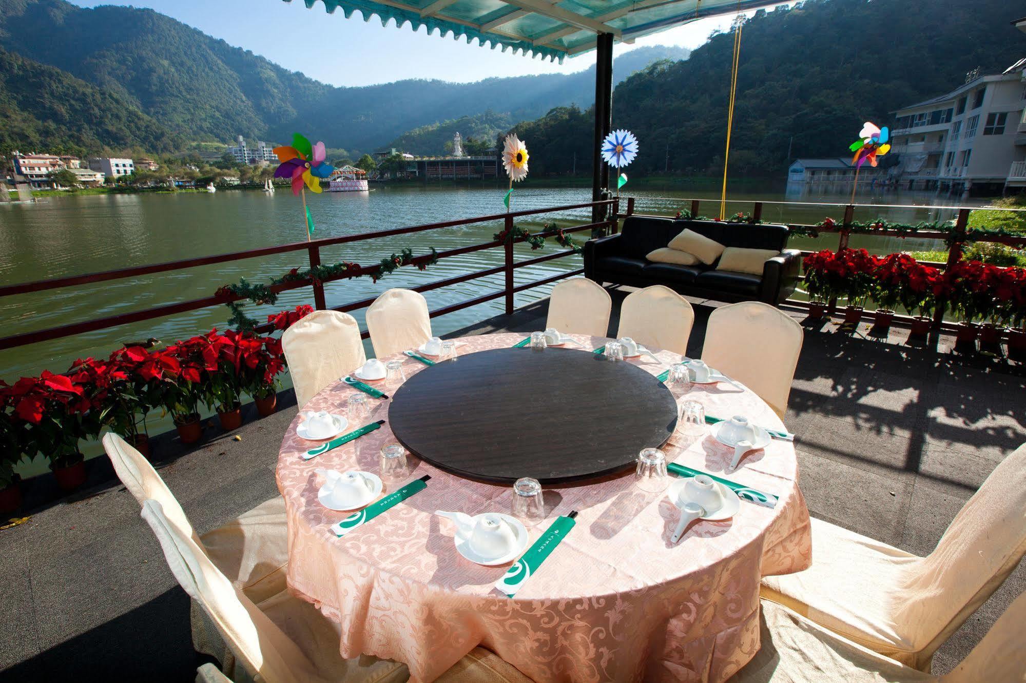 Lakeside Resort Nantou Luaran gambar