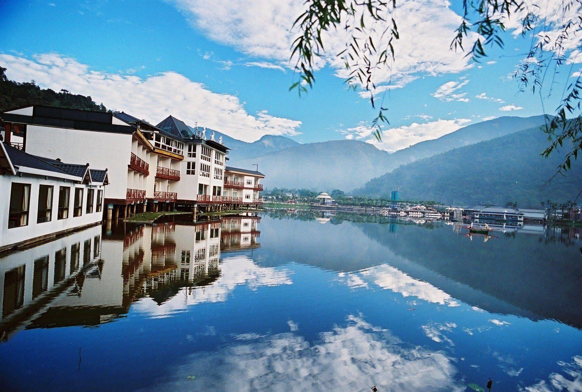 Lakeside Resort Nantou Luaran gambar