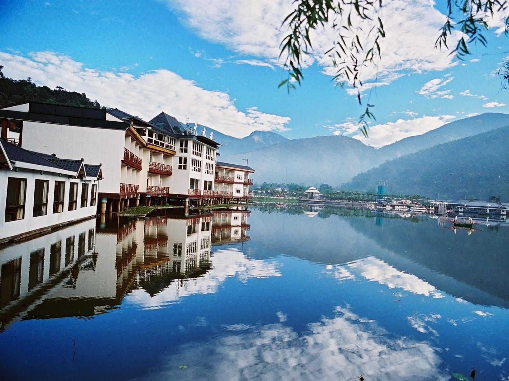 Lakeside Resort Nantou Luaran gambar